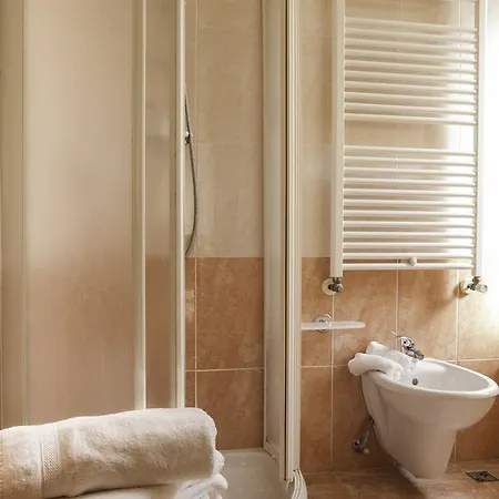 Aparthotel Fellini 3*