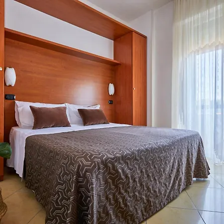 Fellini Hotel apartamentowy