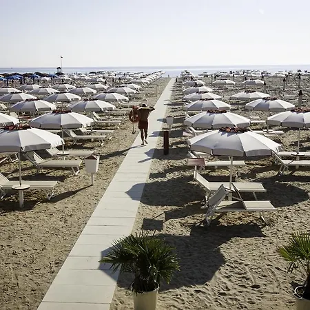 Hotel apartamentowy Fellini 3*