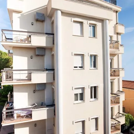 Fellini Hotel apartamentowy